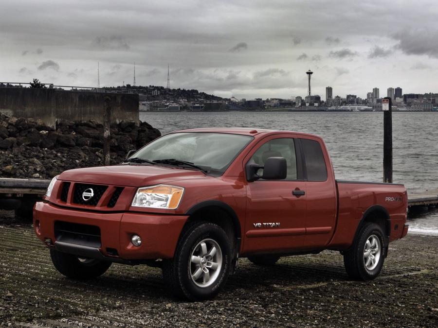  Nissan Titan King Cab 2007 года  (фото 12 из 28)